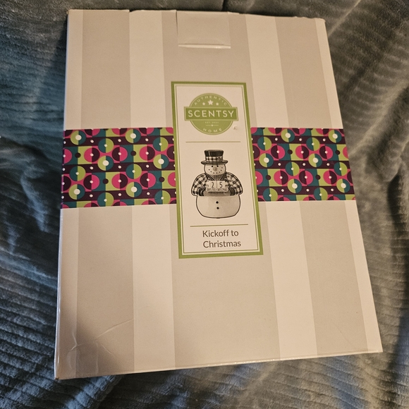 Scentsy Kickoff To Christmas Warmer
